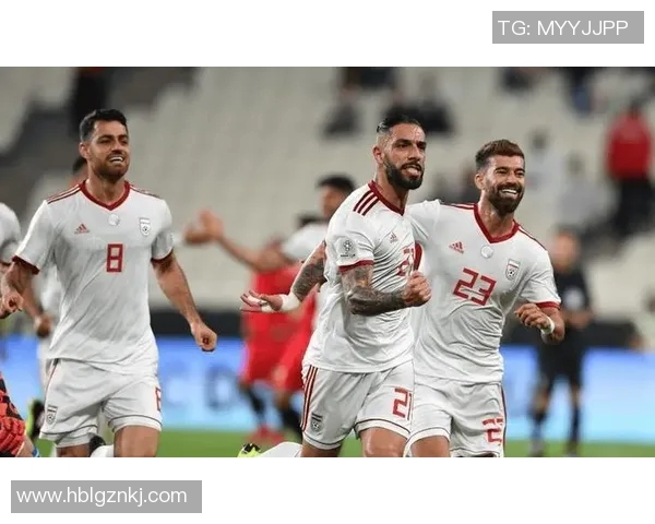 乌兹别克斯坦与伊朗足球比赛结果分析与精彩瞬间回顾 乌兹别克斯坦与伊朗足球比赛结果分析与精彩瞬间回顾