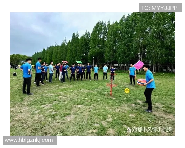 飞盘热潮下的上海飞盘队配合创新与战术变革探讨